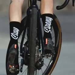 PACIFIC and CO Calcetin Running Unisex Stay Strong, Tricotado Negro - Compresión y Comodidad -Running comercio calcetin running unisex stay strong tricotado negro 1