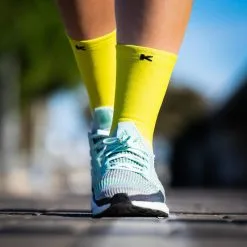 Calcetines de Running KAMUABU Unisex - #PATITAS Color Canario, 23CM, 1 Hilo -Running comercio calcetines de running patitas unisex kamuabu color canario de 23cm 1 hilo 4