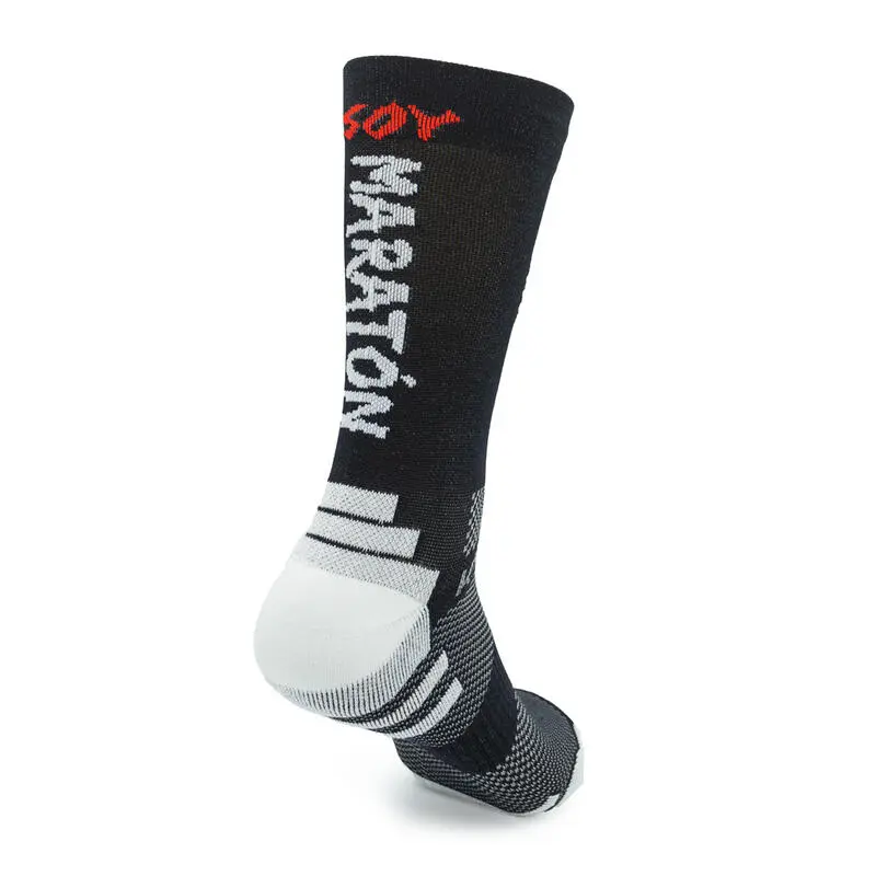 Calcetines de Running Unisex KAMUABU #SOYMARATON - Negro, 23 cm - Compresión y Confort para Corredores 3 Calcetines de Running Unisex KAMUABU #SOYMARATON - Negro, 23 cm - Compresión y Confort para Corredores