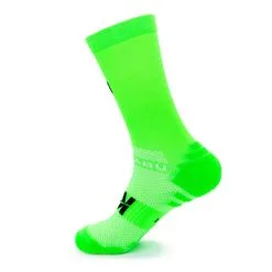 KAMUABU Calcetines Running Basic Color Verde - Comodidad y Soporte para Corredores -Running comercio calcetines running basic color verde 2
