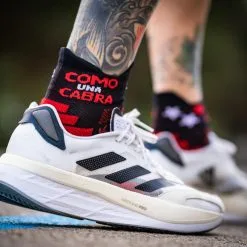 CALCETINES RUNNING TOBILLEROS #COMOUNACABRA Unisex KAMUABU Rojo/Negro - Compresión Óptima para Carreras 11 CALCETINES RUNNING TOBILLEROS #COMOUNACABRA Unisex KAMUABU Rojo/Negro - Compresión Óptima para Carreras -Running comercio calcetines running tobilleros comounacabra unisex kamuabu rojonegro 4