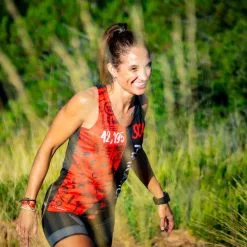 Camiseta de Running #SOYMARATON para Mujer - KAMUABU Roja/Negra de Tirantes -Running comercio camiseta de running soymaraton para mujer kamuabu rojanegra de tirantes 3
