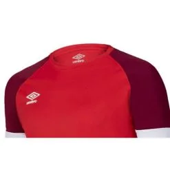 Camiseta Umbro Lukenga Roja para Niño - Ropa de Fútbol para Niños 10 Camiseta Umbro Lukenga Roja para Niño - Ropa de Fútbol para Niños -Running comercio camiseta umbro lukenga red nio 2