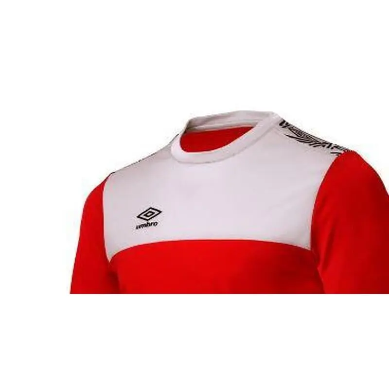 Camiseta Umbro Ness Roja Niño - Fútbol Ropa y Equipamiento 5 Camiseta Umbro Ness Roja Niño - Fútbol Ropa y Equipamiento - Imagen 3