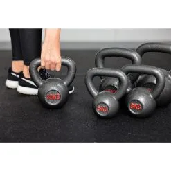 IVOL Kettlebell de Hierro Fundido 10 Kg - Ideal para Fitness y Entrenamiento de Fuerza 9 IVOL Kettlebell de Hierro Fundido 10 Kg - Ideal para Fitness y Entrenamiento de Fuerza -Running comercio kettlebell de hierro fundido 10 kg para fitness y entrenamiento de fuerza 2