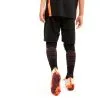 Pantalón Corto De Fútbol Niños Kipsta CLR Negro Y Naranja - Ropa y Equipamiento de Fútbol -Running comercio pantalon corto de futbol nios kipsta clr negro y naranja