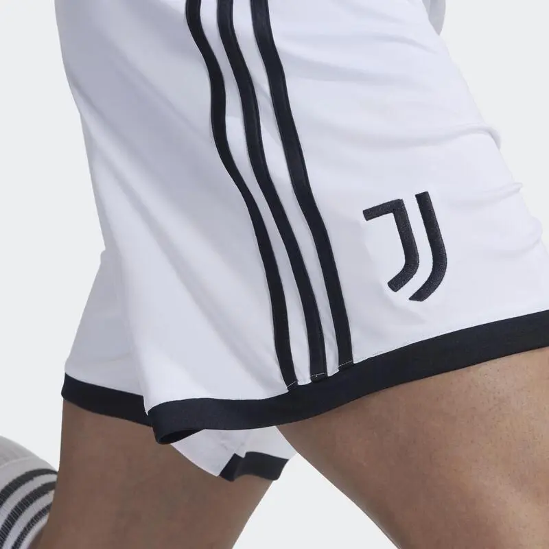 ADIDAS Pantalón Corto Primera Equipación Juventus 22/23 - Fútbol y Ropa Deportiva 7 ADIDAS Pantalón Corto Primera Equipación Juventus 22/23 - Fútbol y Ropa Deportiva - Imagen 5