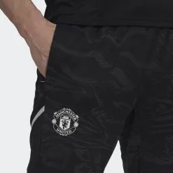 ADIDAS Pantalón Entrenamiento Manchester United Condivo 22 - Ropa de Fútbol Oficial 11 ADIDAS Pantalón Entrenamiento Manchester United Condivo 22 - Ropa de Fútbol Oficial -Running comercio pantalon entrenamiento manchester united condivo 22 9
