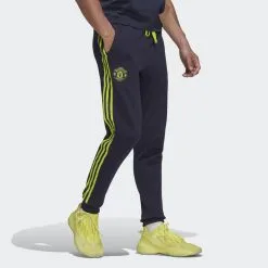ADIDAS Pantalón Manchester United Lifestyler - Fútbol/Ropa y equipamiento