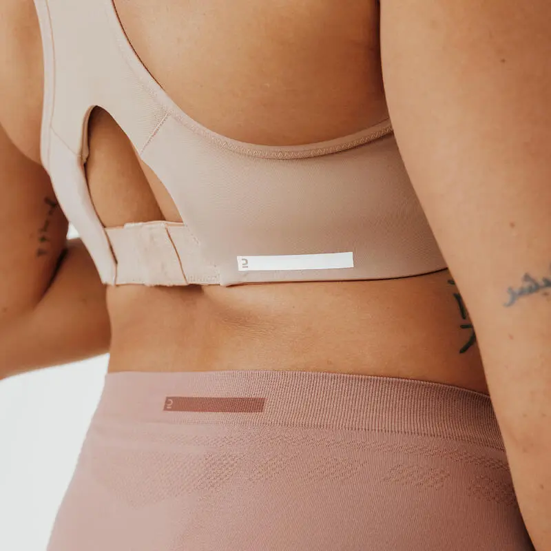 Kalenji Sujetador-Top Deportivo Nude Confort Sujeción Alta - Ropa Mujer Running 4 Kalenji Sujetador-Top Deportivo Nude Confort Sujeción Alta - Ropa Mujer Running - Imagen 2