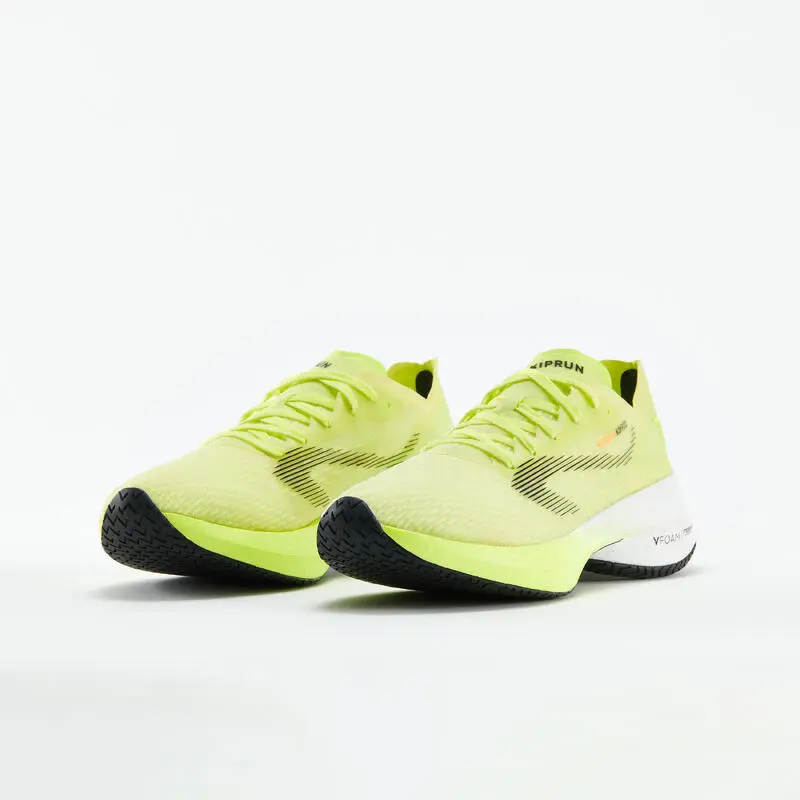 Zapatillas Running Hombre KIPRUN KD900 Amarillo - Ligereza y Amortiguación para Carreras 4 Zapatillas Running Hombre KIPRUN KD900 Amarillo - Ligereza y Amortiguación para Carreras - Imagen 2